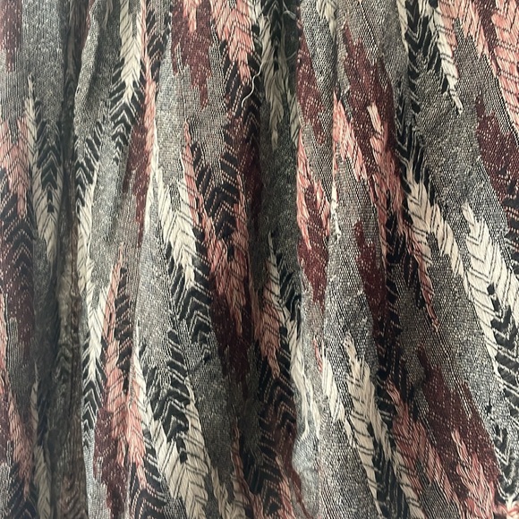 Multicolor Lightweight Scarf - Picture 3 of 6